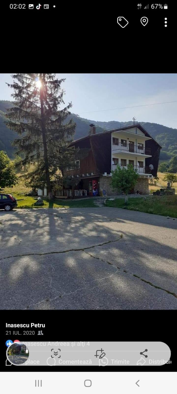 Pensiunea Costesti Exterior foto